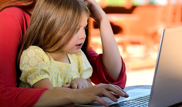 mother-and-child-working-at-home-1