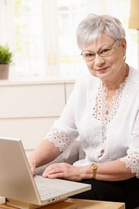 senior-woman-working-online
